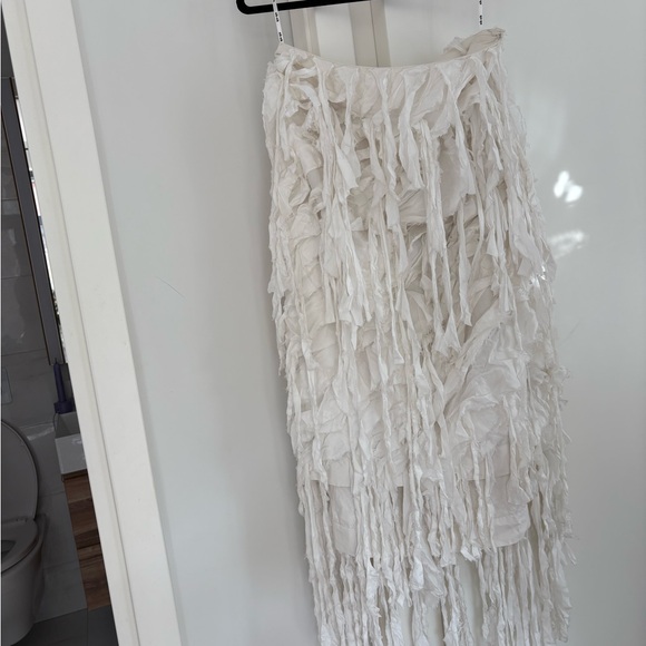 Chic White Fringe Maxi Skirt